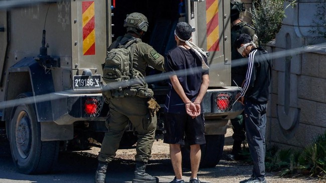 Pasukan Israel Gerebek Desa Biddu di Tepi Barat Usai Penembakan Maut