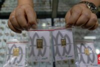 Harga Emas Antam Melemah Rp10 Ribu Jadi Rp2,554 Juta per Gram